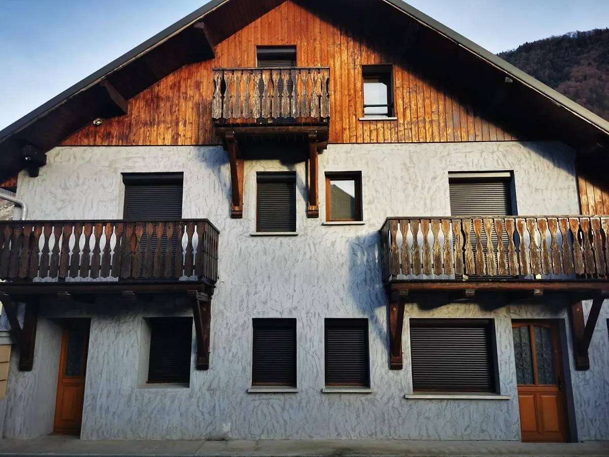 Appartement 4-6 Personnes A Proximite Des Stations Et Grands Cols Saint Avre la Chambre
